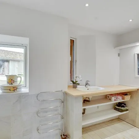 Nella - 1-2km From The Sea In Nw Jutland By Interhome *